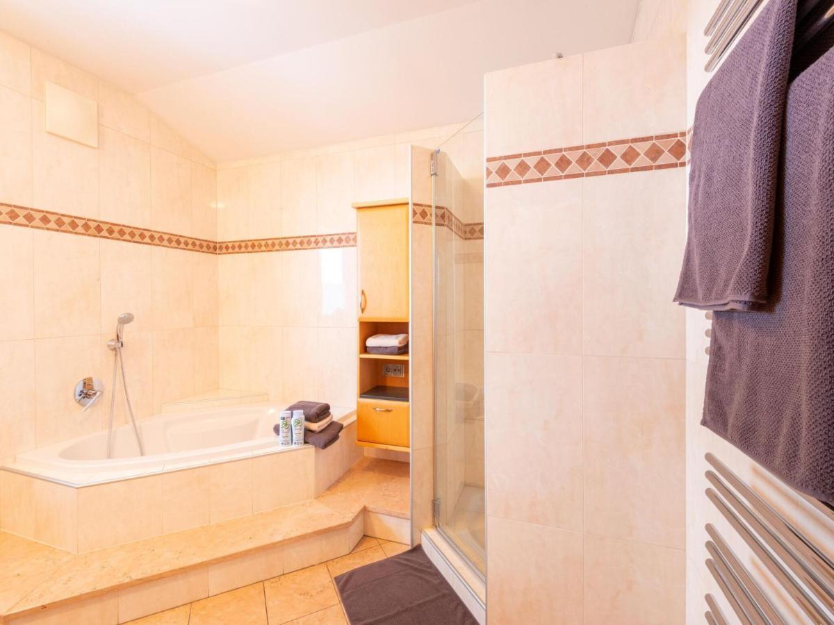 Exclusive Panoramic Apartment In Niedernsill Bagian luar foto